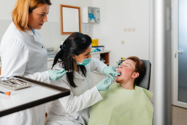 Best Broken or Cracked Tooth Emergency Dentist in Selmer, TN
